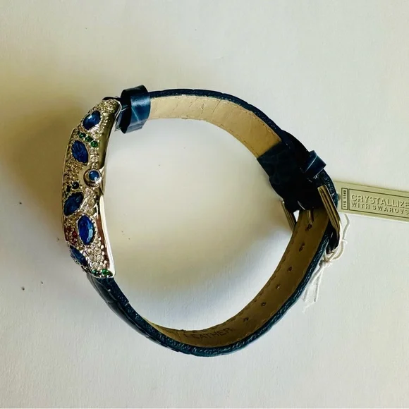 Elegant Blue Leather Strap Watch with Crystal Accents - Picture 5 of 7